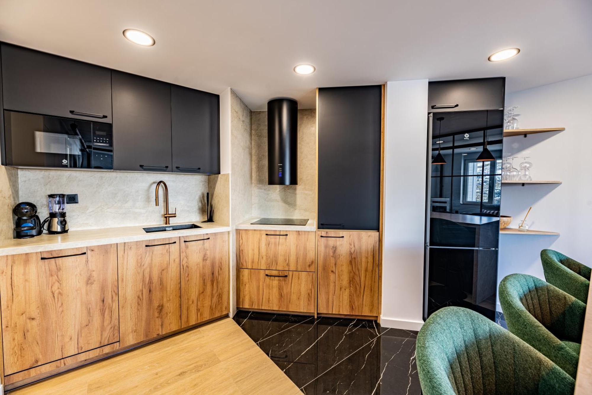Luxury Refurnished Apartment With Private Parking Close To Ski Slopes Sierra Nevada Exterior photo